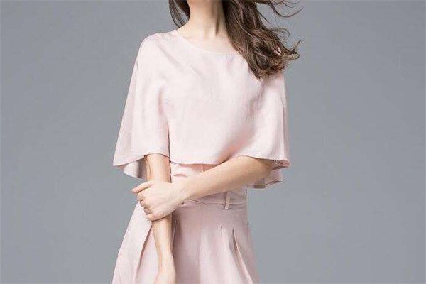 踢街女裝加盟