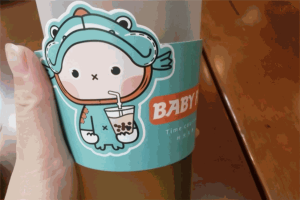 茶小魚(yú)奶茶加盟