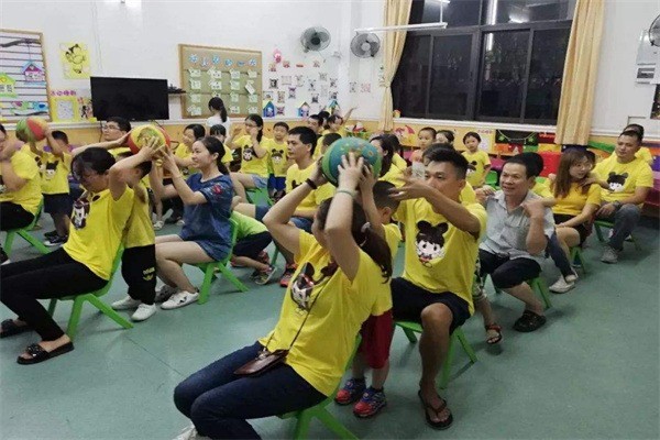 冠童幼兒園加盟