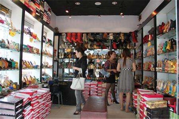 愛走走鞋店加盟