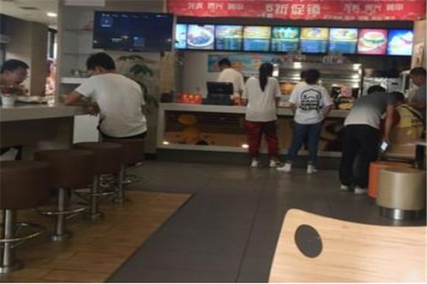 脆香基漢堡加盟