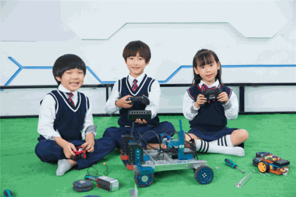 千悟星少兒機器人加盟