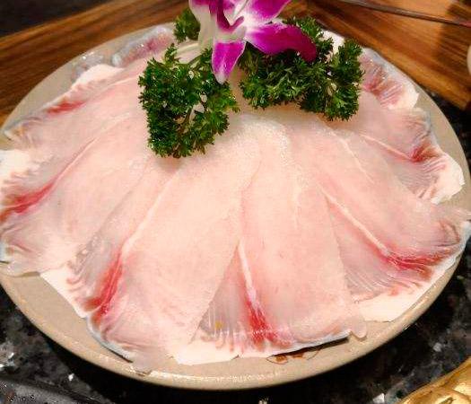 速配齊火鍋燒烤食材超市