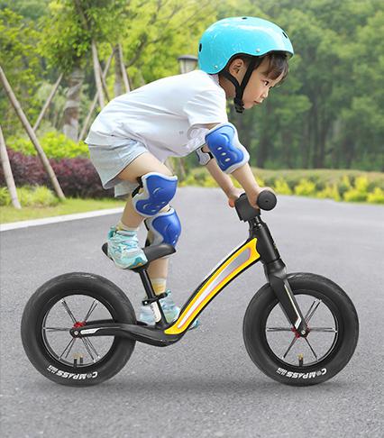 永久電動(dòng)車
