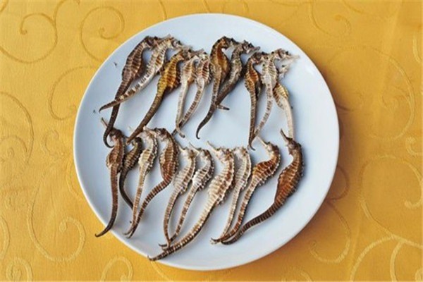 山老漢土特產(chǎn)加盟