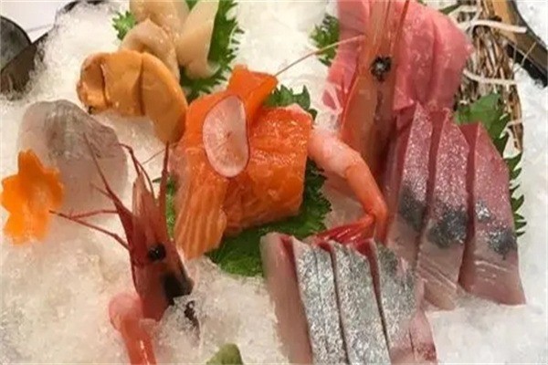 巨鯨肚中餐加盟