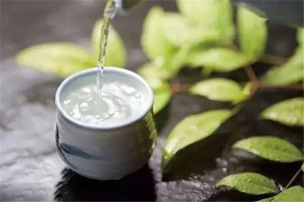 糧油飛天醬酒白酒加盟