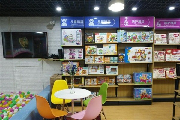 滿滿愛母嬰店加盟