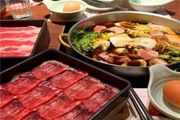 momo牧場(chǎng)火鍋加盟