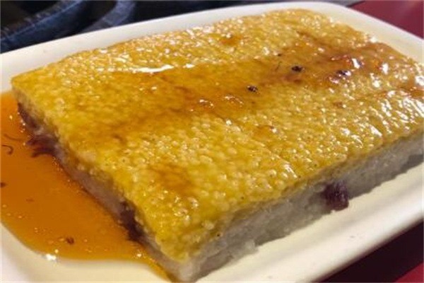 鐵鍋一居中菜館加盟