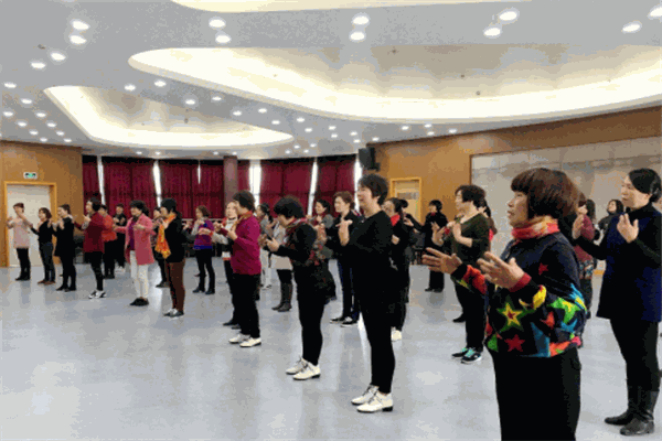 雅斯文藝培訓(xùn)加盟