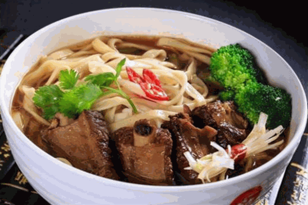 面老爺特色面館加盟