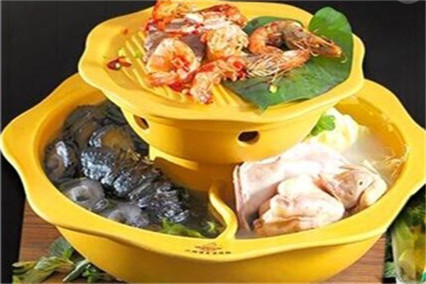 獨(dú)一風(fēng)木桶噴泉火鍋加盟