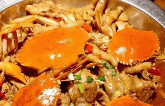 多嘴肉蟹煲