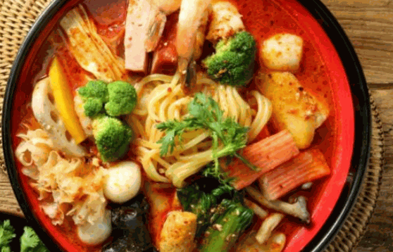 貴仁麻辣燙店