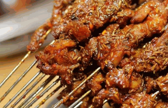 金草帽炭火烤肉