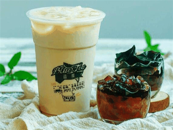 藍(lán)茶奶茶