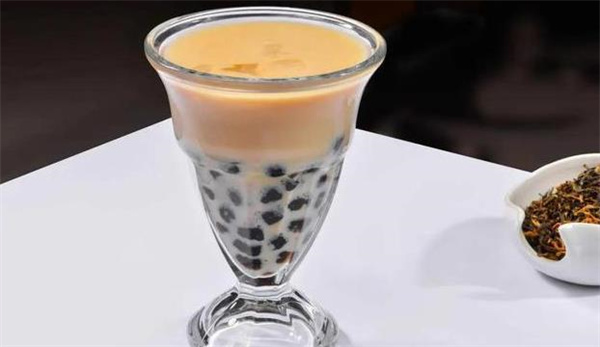 哈嚕哈嚕奶茶