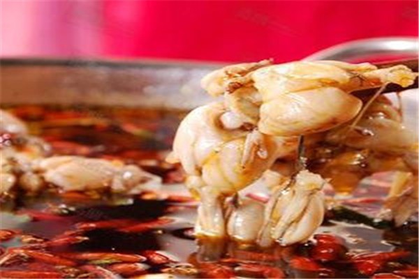 魚蛙傳奇美蛙魚頭火鍋加盟