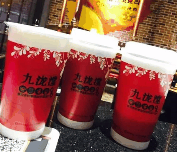 九瀧漟奶茶