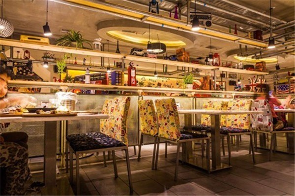 十二飯店加盟