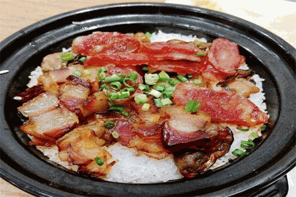 煲餐一頓煲仔飯加盟