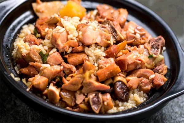宋記黃燜雞米飯快餐加盟