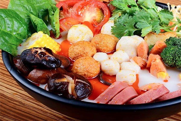 萬(wàn)世麻辣工坊加盟