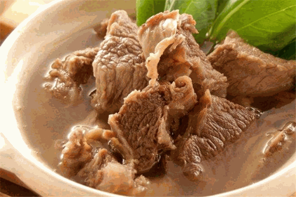 鮮味館炭火牛雜煲加盟