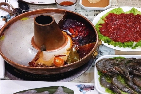 余味重慶老火鍋加盟