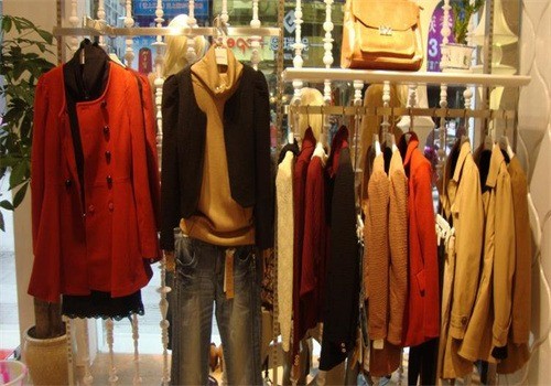 衣佰惠服裝店加盟