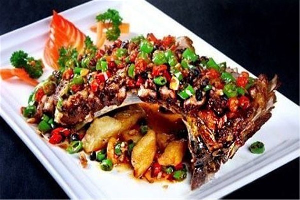 小背簍飯店加盟