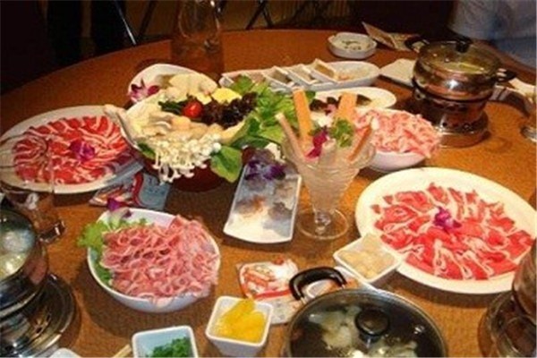 楊記牛肉火鍋加盟