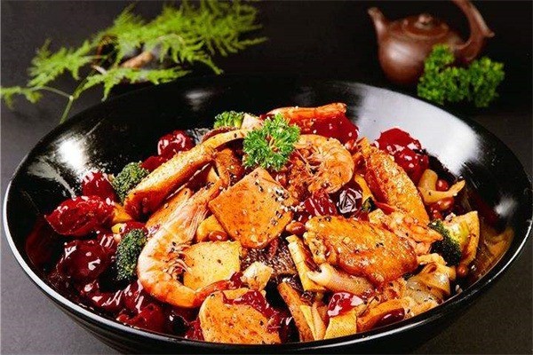 傳小郭麻辣香鍋加盟