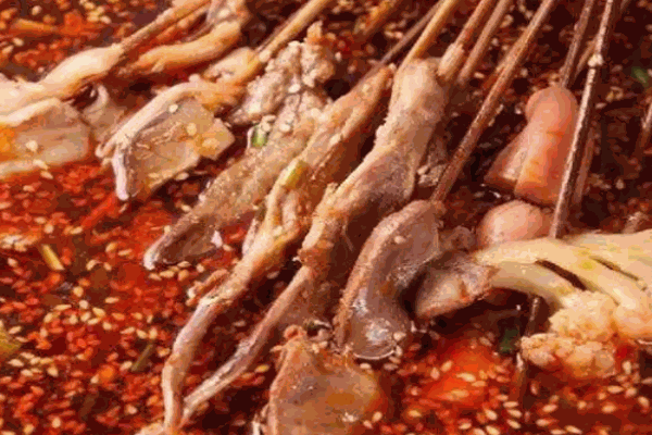 飛外天串串香加盟