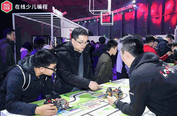 西瓜創(chuàng)客在線少兒編程加盟