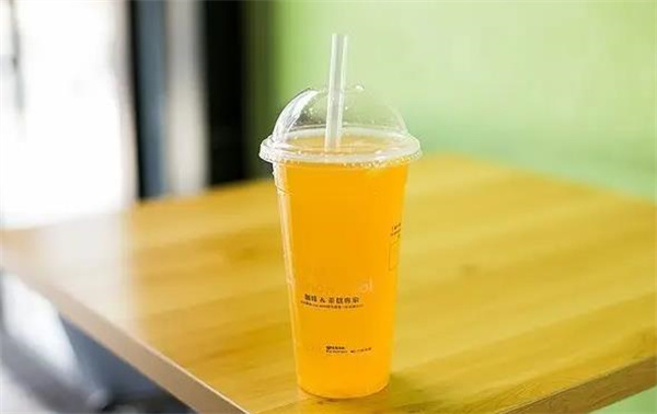 左右奶茶