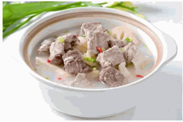 有鹽味特色排骨湯鍋加盟