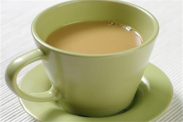 滋滋茶飲加盟