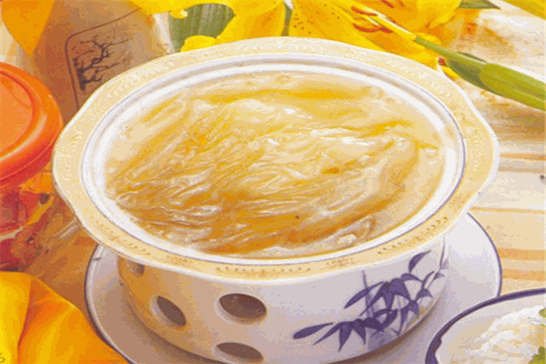 翅品品魚(yú)翅撈飯加盟
