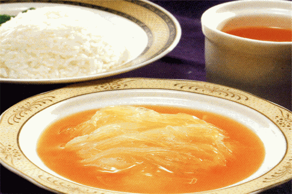 翅品品魚(yú)翅撈飯加盟