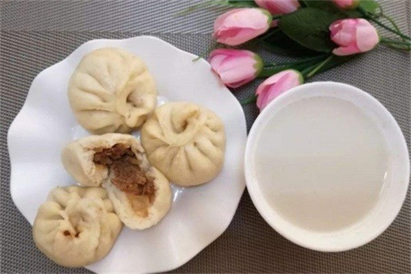 老臺(tái)門(mén)湯包加盟