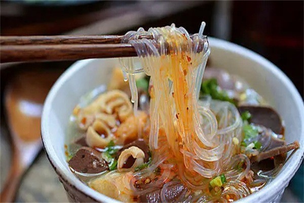 愛(ài)尚鴨血粉絲湯加盟