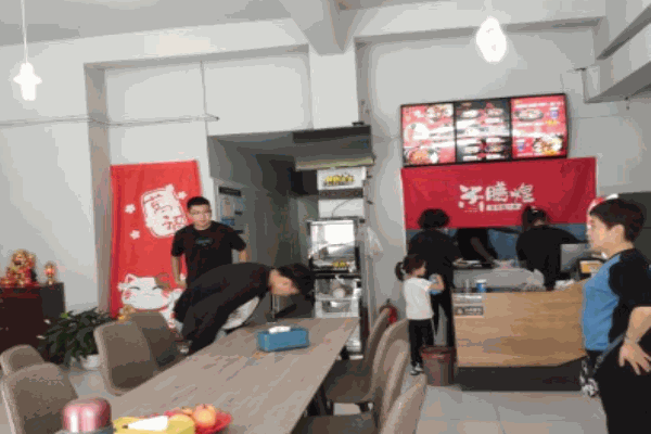 米膳煌鹵肉燒汁飯加盟