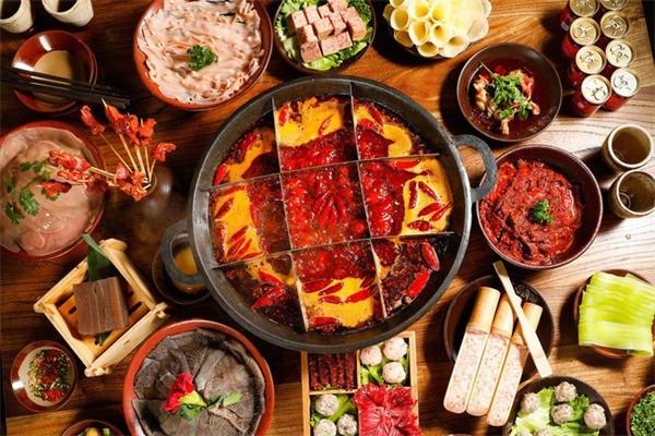 淺藍現(xiàn)代精品火鍋加盟