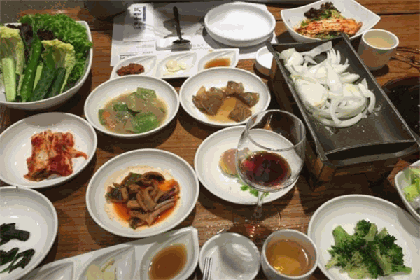 紫霞料理加盟