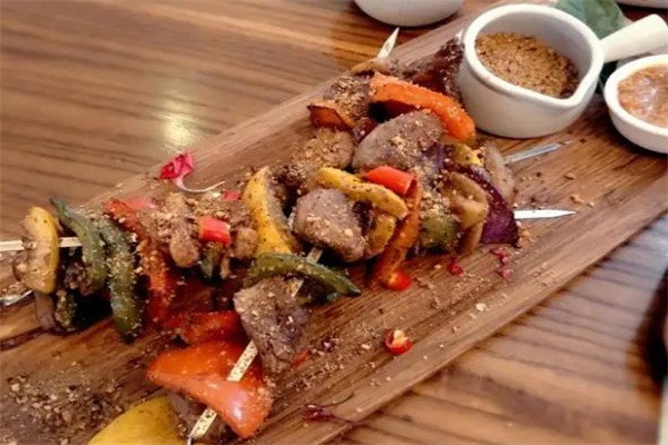 麥德姆串燒加盟