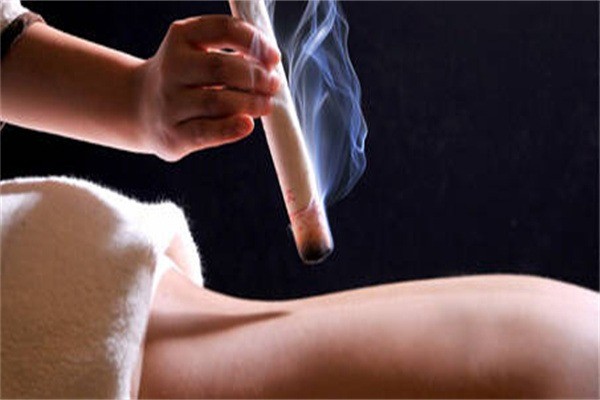 瓏邁灸經(jīng)絡養(yǎng)生加盟