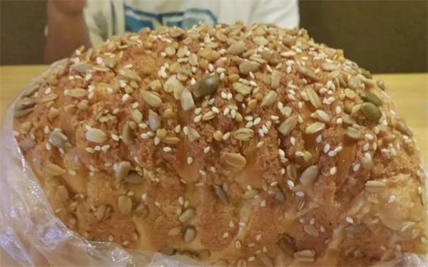 笨小鴨手撕面包店