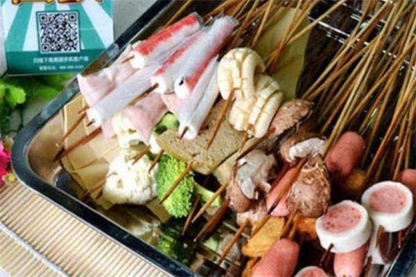 柳州記串串香加盟